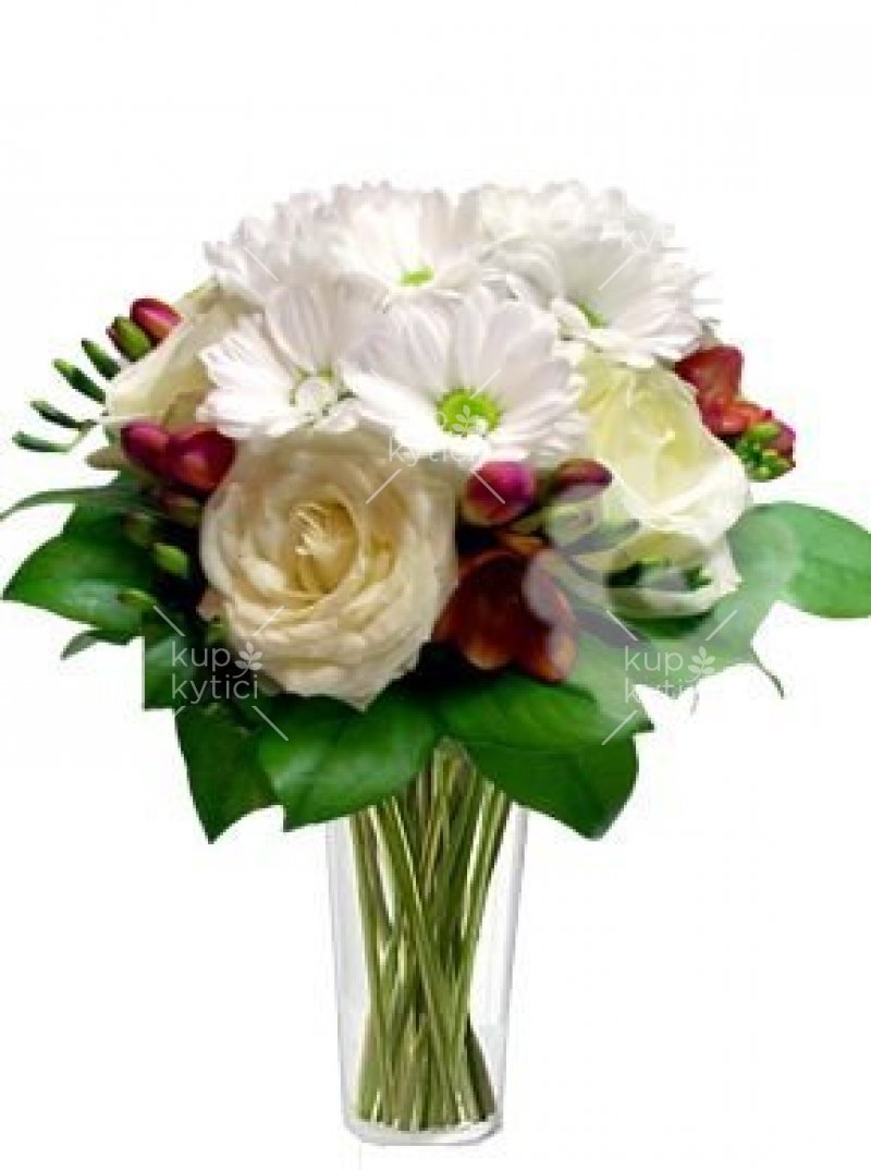 Bouquet in white tones Běluška